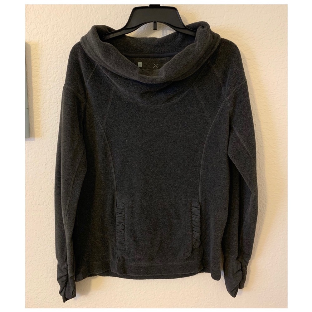 Athletic sweater